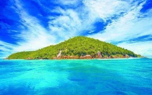 南京交警高速七大队联合行动6小时清障救援